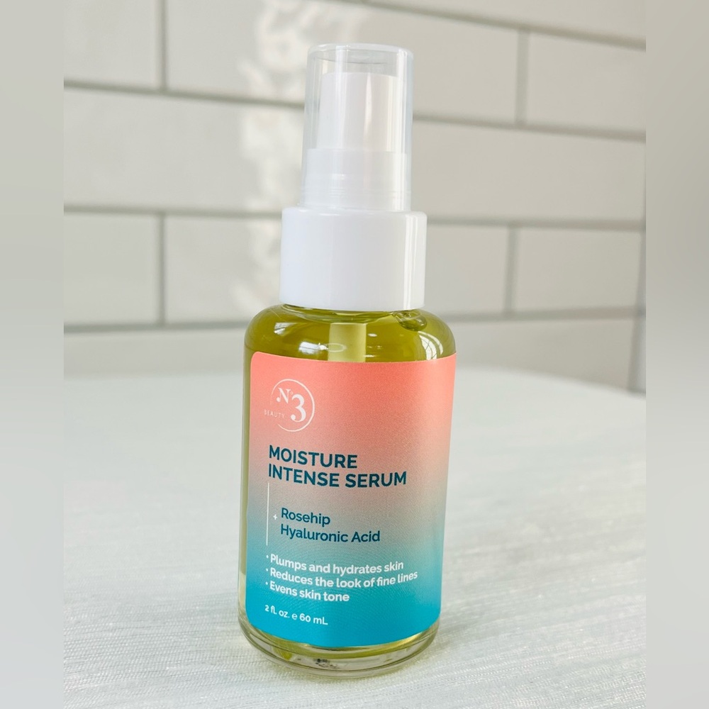 No 3 Beauty Moisture Intense Serum with Rosehip and Hyaluronic Acid